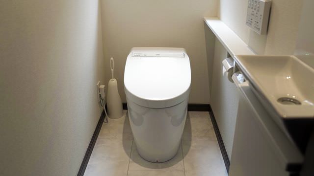 ピュアレストQRとEXの違いとは？TOTOトイレ便器の性能や機能・価格をを比較評価します！